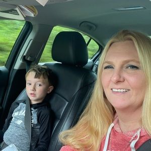 Meet your Posher, Sabrina